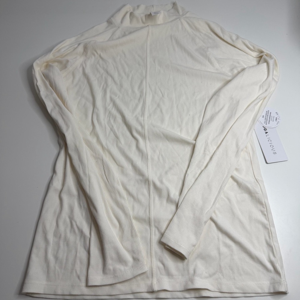 Yogalicious Cream Long Sleeve Tee